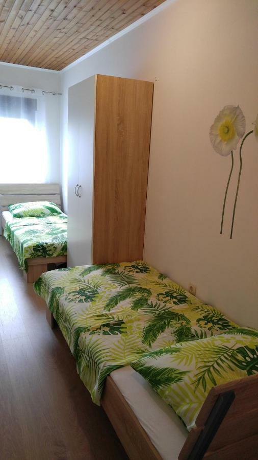 Apartmani Roberta Jurdani Exterior photo